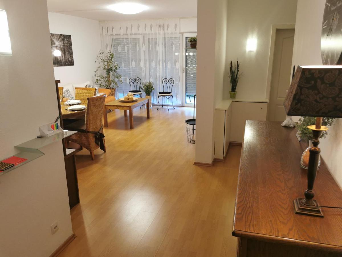 Schoene 3-Zimmer Erdgeschosswohnung Am Bergpark,Unesco,Therme,Train, Wilhelmshoeher Allee 329 Kassel Kültér fotó